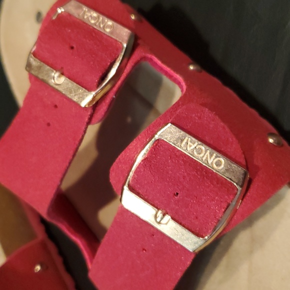 Oncai Sandals - Picture 8 of 9